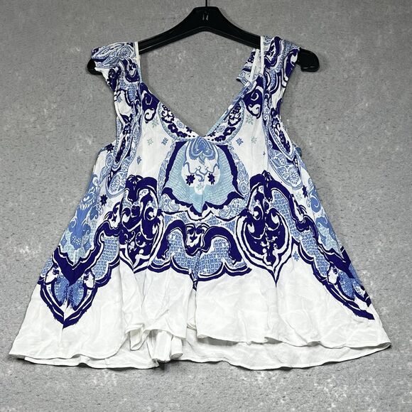 Anthropologie By Maeve Blouse Womens Sz 10 Clana Blue Motif Flutter Sleeve Top - Picture 7 of 10